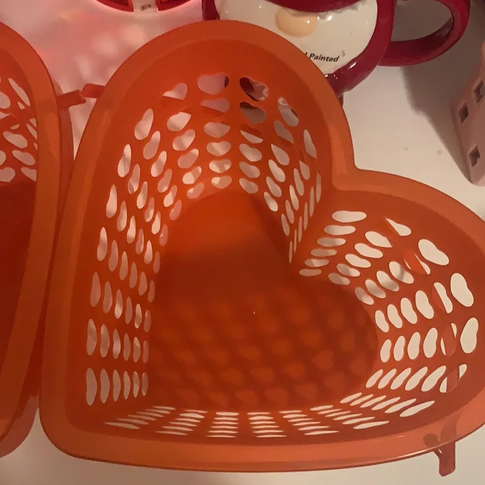 Target Bullseye Valentine’s heart Shape plastic basket in color Red.